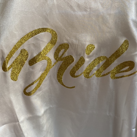 White “Bride” Robe - Picture 2 of 4